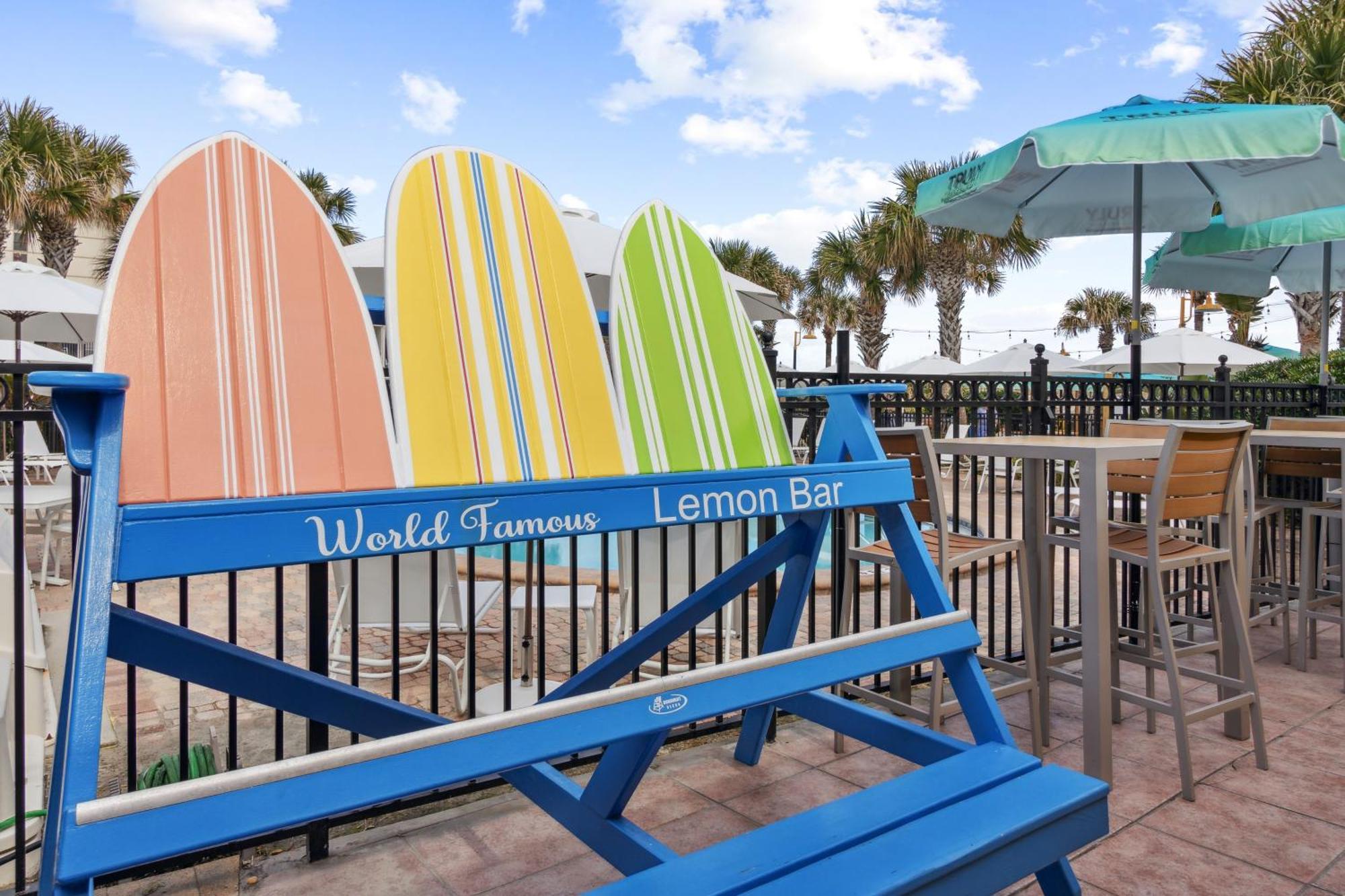 Seahorse Oceanfront Inn Neptune Beach エクステリア 写真
