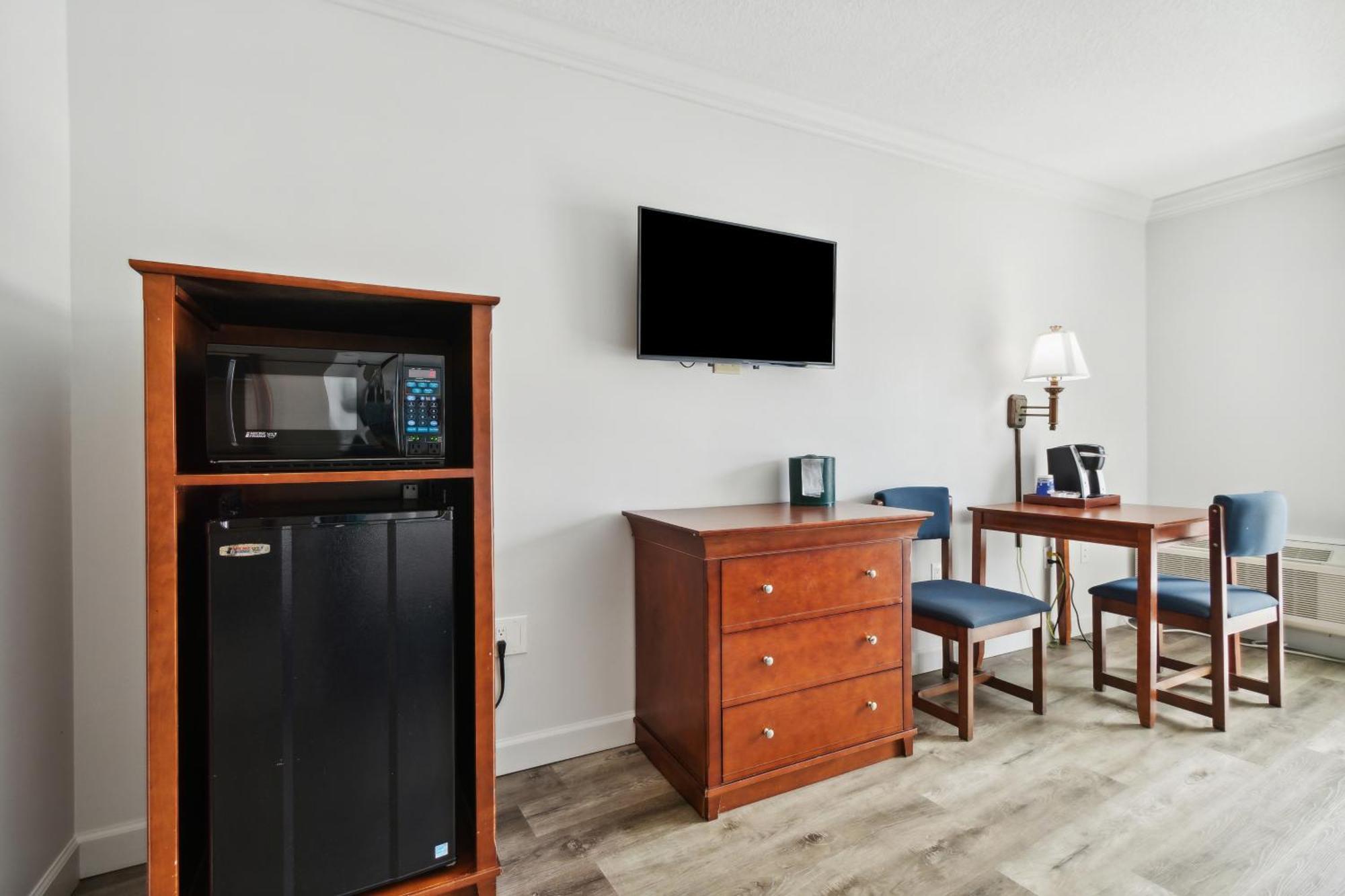 Seahorse Oceanfront Inn Neptune Beach エクステリア 写真