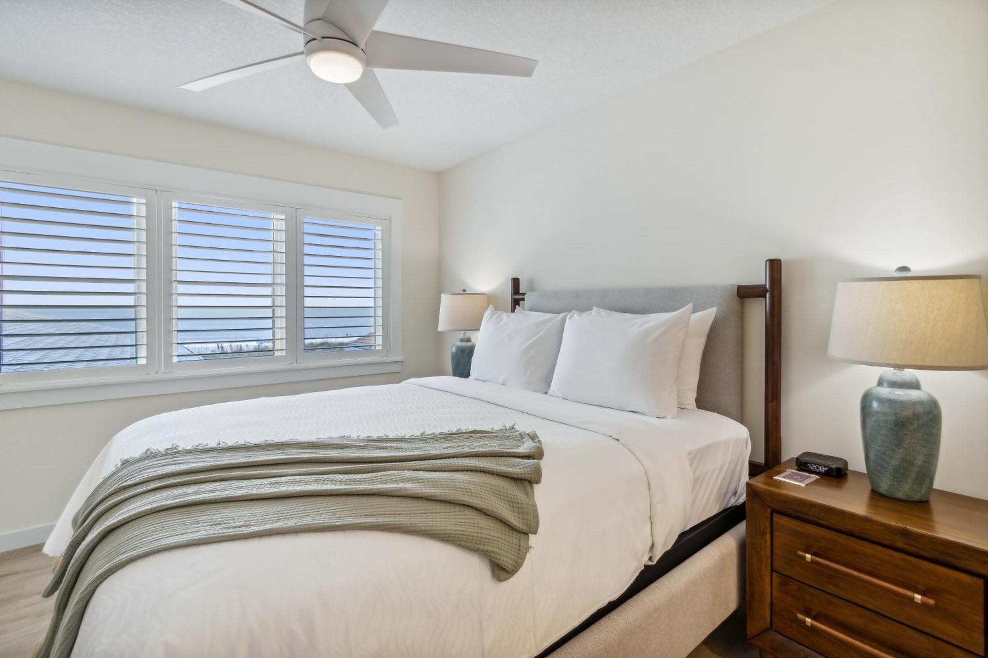 Seahorse Oceanfront Inn Neptune Beach エクステリア 写真
